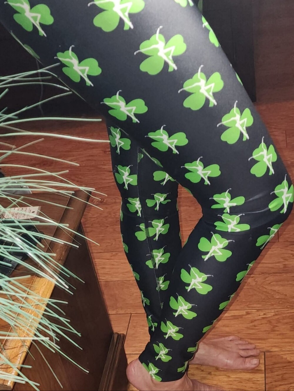 DMB Clover Print And DMB Heart Leggings
